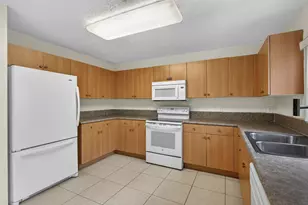 662 Perdido Heights Dr, West Palm Beach, FL 33413 - Photo 21