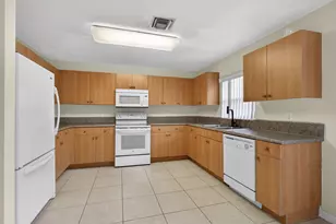 662 Perdido Heights Dr, West Palm Beach, FL 33413 - Photo 17