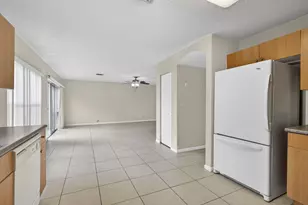 662 Perdido Heights Dr, West Palm Beach, FL 33413 - Photo 19