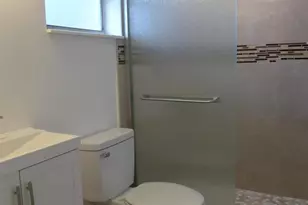 102 Gardens Dr, Pompano Beach, FL 33069 - Photo 11