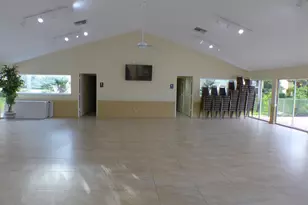 102 Gardens Dr, Pompano Beach, FL 33069 - Photo 19