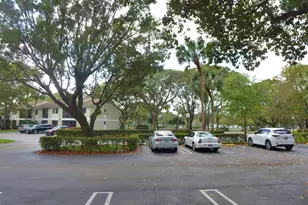 102 Gardens Dr, Pompano Beach, FL 33069 - Photo 13