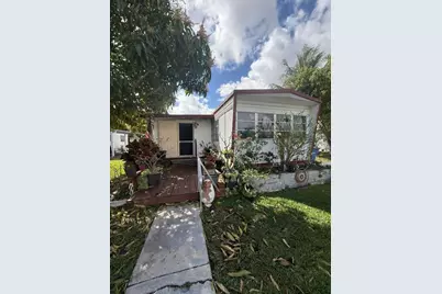 5242 29th Street, Davie, FL 33314 - Photo 1