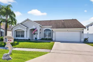 2 Meadows Park Ln, Boynton Beach, FL 33436 - Photo 1