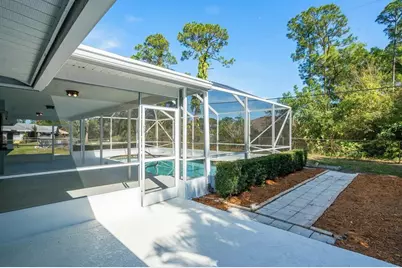 210 SE Crosspoint Drive, Port Saint Lucie, FL 34983 - Photo 25