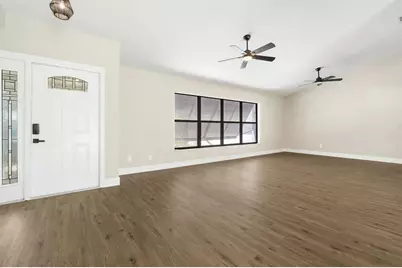 210 SE Crosspoint Drive, Port Saint Lucie, FL 34983 - Photo 3