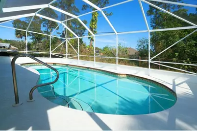 210 SE Crosspoint Drive, Port Saint Lucie, FL 34983 - Photo 21