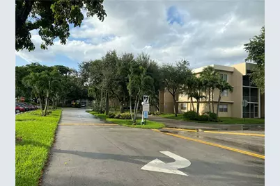 4235 N University Drive #301, Sunrise, FL 33351 - Photo 35