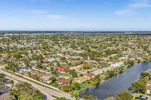 9816 NW 41st St, Sunrise, FL 33351 - Photo 63