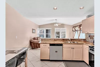 9816 NW 41st Street, Sunrise, FL 33351 - Photo 15