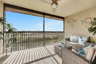 2200 S Cypress Bend Dr, Pompano Beach, FL 33069 - Photo 9