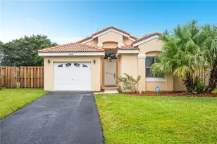 8260 SW 44th Ct, Davie, FL 33328 - Photo 1