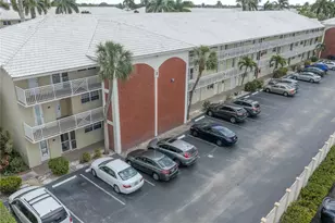 1951 NE 39th St, Lighthouse Point, FL 33064 - Photo 27