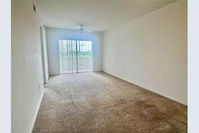 3600 Oaks Clubhouse Drive #502, Pompano Beach, FL 33069 - Photo 5