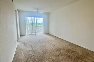 3600 Oaks Clubhouse Dr, Pompano Beach, FL 33069 - Photo 5