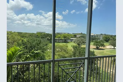 3600 Oaks Clubhouse Drive #502, Pompano Beach, FL 33069 - Photo 13