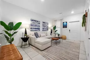 15987 SW 2nd Pl, Pembroke Pines, FL 33027 - Photo 7