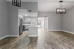 8164 NW 17th Manor, Plantation, FL 33322 - Photo 17