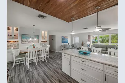 219 Blossom Lane, Palm Beach Shores, FL 33404 - Photo 11