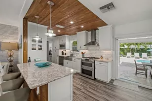 219 Blossom Ln, Palm Beach Shores, FL 33404 - Photo 7