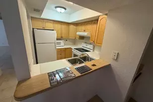 1500 SE Royal Green Cir, Port Saint Lucie, FL 34952 - Photo 13