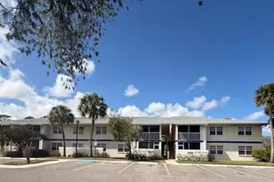 1500 SE Royal Green Cir, Port Saint Lucie, FL 34952 - Photo 3