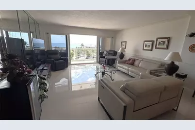 328 N Ocean Boulevard #706, Pompano Beach, FL 33062 - Photo 5