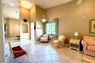 6510 Oxford Cir, Vero Beach, FL 32966 - Photo 5