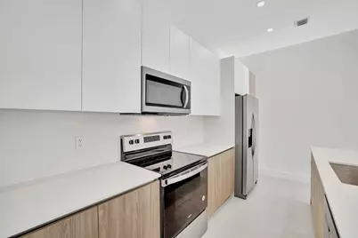 4208 NE 7th Terrace #8, Oakland Park, FL 33334 - Photo 13