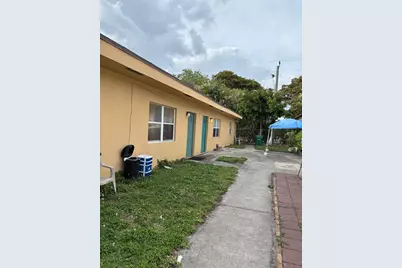 5050 SW 40th Avenue #4, Dania Beach, FL 33314 - Photo 15