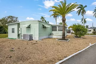 8500 SW 21st St, Davie, FL 33324 - Photo 13