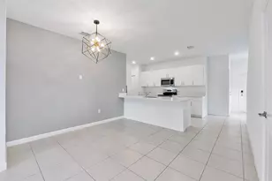 4973 Oakmont Dr, Dania Beach, FL 33312 - Photo 11