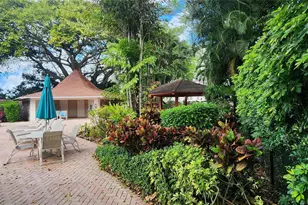 2801 N Palm Aire Dr, Pompano Beach, FL 33069 - Photo 39