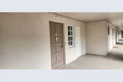 2801 N Palm Aire Drive #205, Pompano Beach, FL 33069 - Photo 3