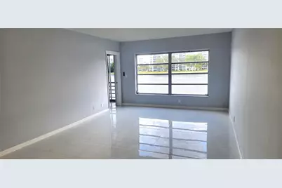 2801 N Palm Aire Drive #205, Pompano Beach, FL 33069 - Photo 13
