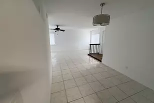 68 Wimbledon Lake Dr, Plantation, FL 33324 - Photo 3