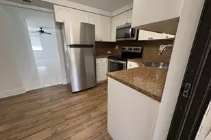 68 Wimbledon Lake Dr, Plantation, FL 33324 - Photo 7