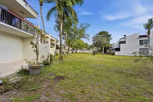 6678 Racquet Club Dr, Fort Lauderdale, FL 33319 - Photo 31