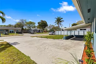 6881 Douglas St, Hollywood, FL 33024 - Photo 49