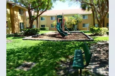 7910 NW 7th Street #103-8, Pembroke Pines, FL 33024 - Photo 13