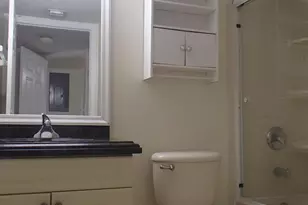 7910 NW 7th St, Pembroke Pines, FL 33024 - Photo 17