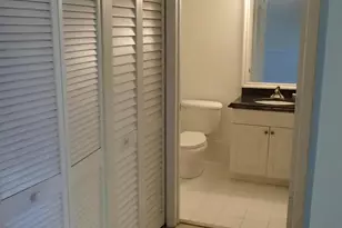 7910 NW 7th St, Pembroke Pines, FL 33024 - Photo 21