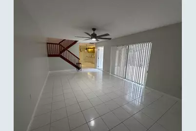 7622 N 76th Way #200, West Palm Beach, FL 33407 - Photo 9