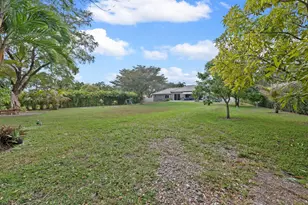 5320 SW 199th Ave, Pembroke Pines, FL 33332 - Photo 25