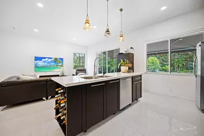 5320 SW 199th Avenue, Pembroke Pines, FL 33332 - Photo 11