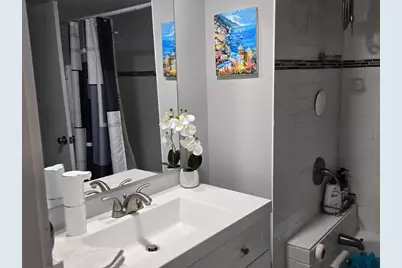 669 W Oakland Park Boulevard #205-B, Wilton Manors, FL 33311 - Photo 13