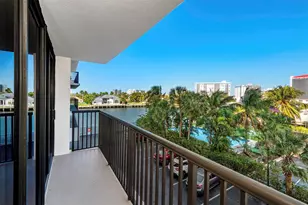 2017 S Ocean Dr, Hallandale Beach, FL 33009 - Photo 27