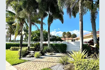 9911 Twin Lakes Drive #26-N, Coral Springs, FL 33071 - Photo 13