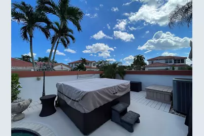 6953 Columbia Court, Margate, FL 33063 - Photo 23
