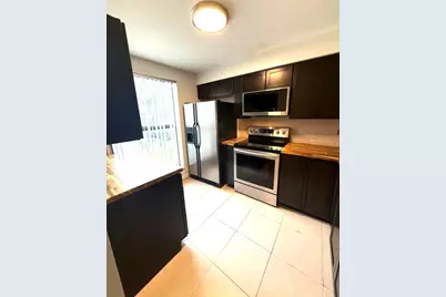 3082 S Oakland Forest Drive #1306, Oakland Park, FL 33309 - Photo 3